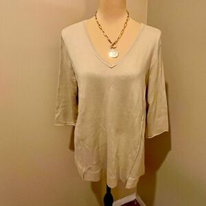 J Jill V-Neck Sweater 3/4 Sleeve in Cashew, size MP